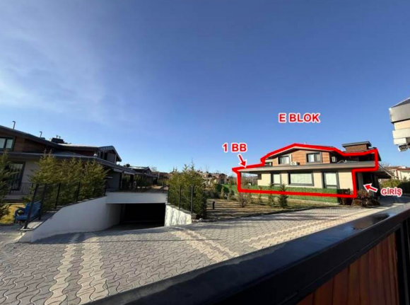 KONYA MERAM'DA 3+1 435 M2 SATILIK VİLLA